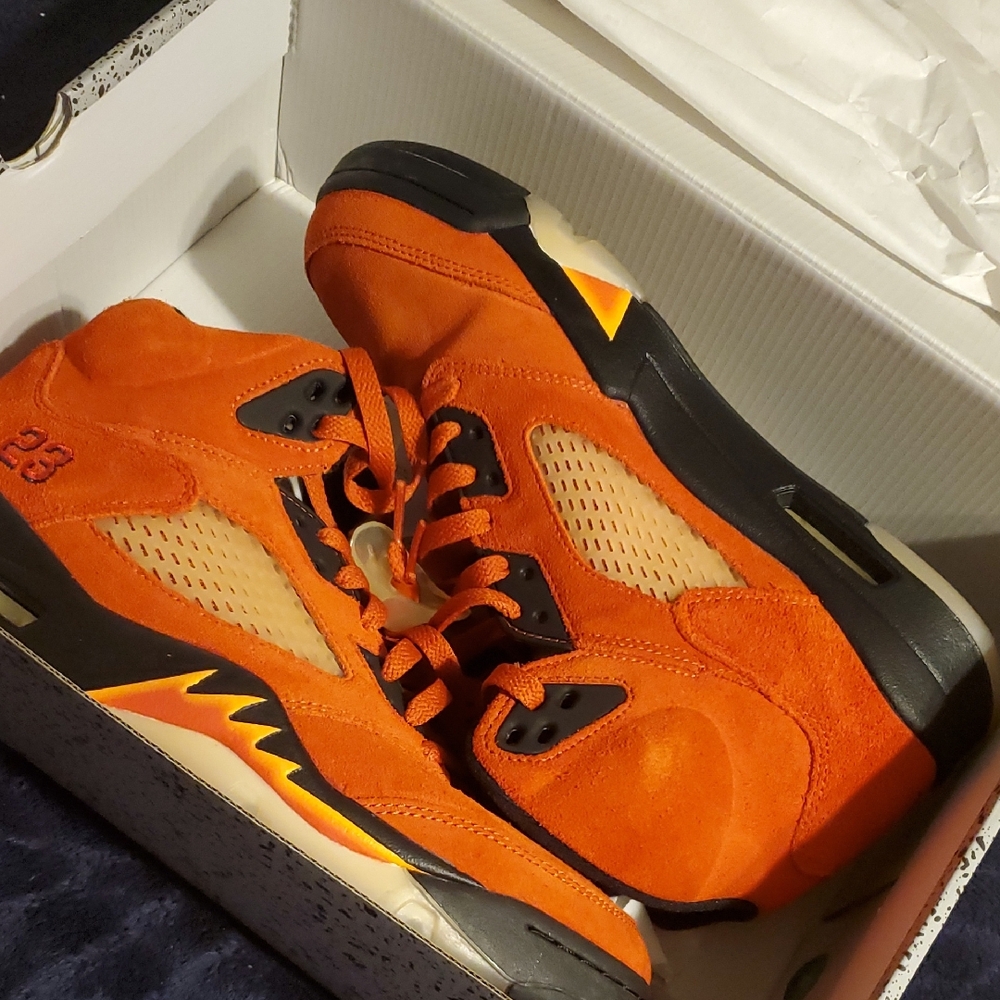 Jordan WoMen's Bright Orange and Black Sneakers